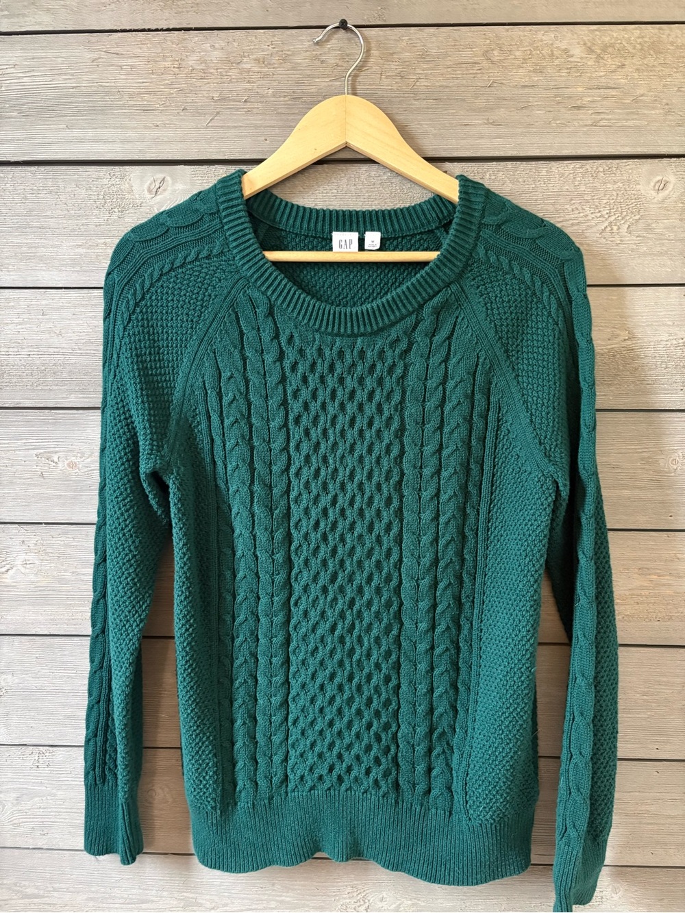 GAP Cable Knit Crewneck Sweater